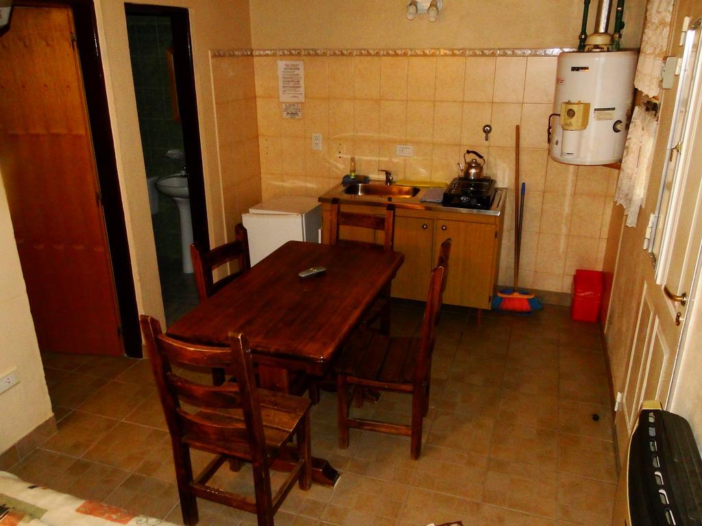 Hotel Cumbres Nevadas Ел Чалтен Екстериор снимка