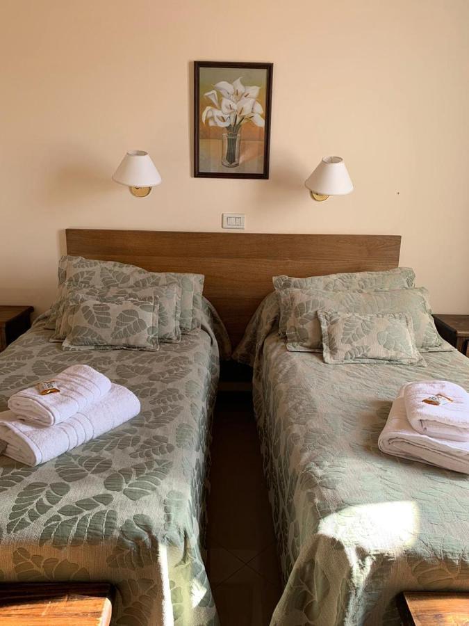 Hotel Cumbres Nevadas Ел Чалтен Екстериор снимка